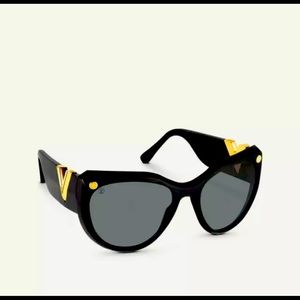 Louis Vuitton fair lady sunglasses for woman